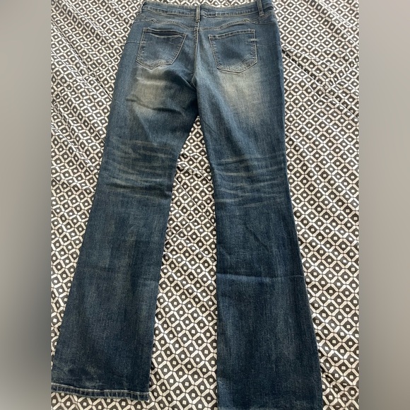 Women’s flare jeans - Picture 5 of 5